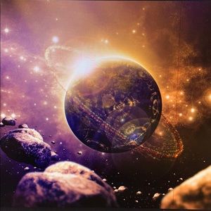 Meet your Posher, Cassandra